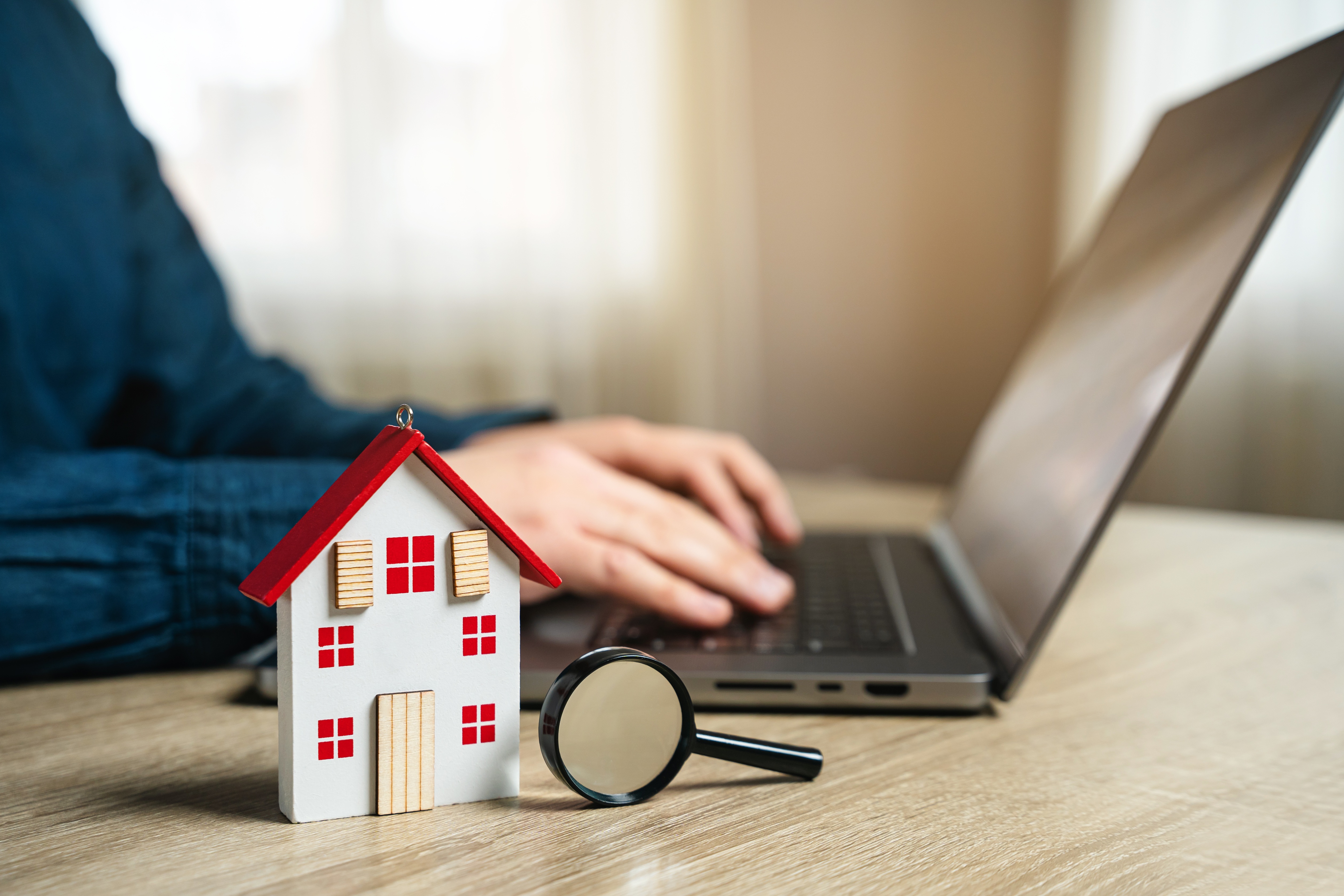 Jak založit stavební spoření online? Nabízíme přehled bank